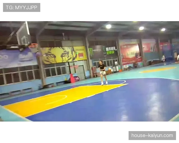 CBA试点在训练场馆应用VR系统，模拟实战环境进行投篮训练